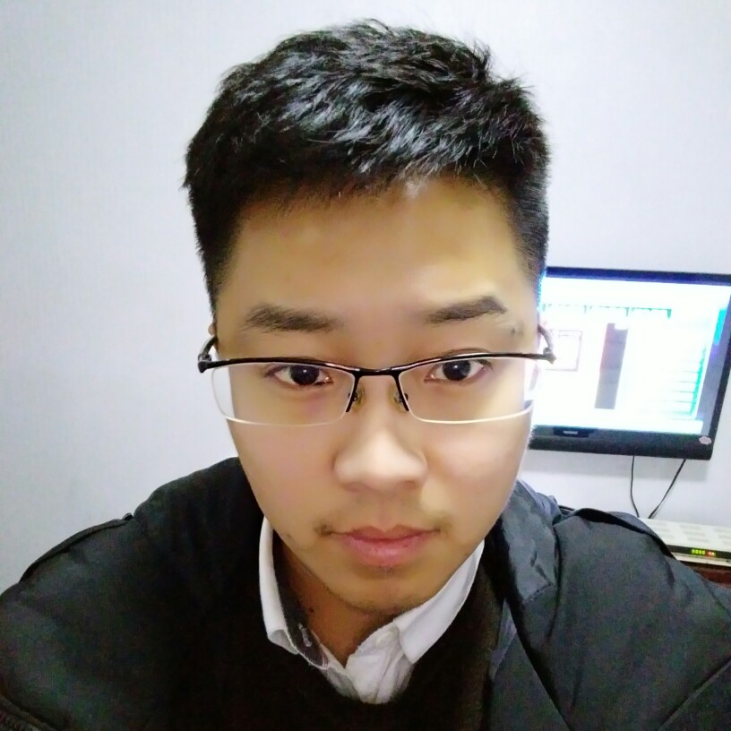 故意草丛的照片