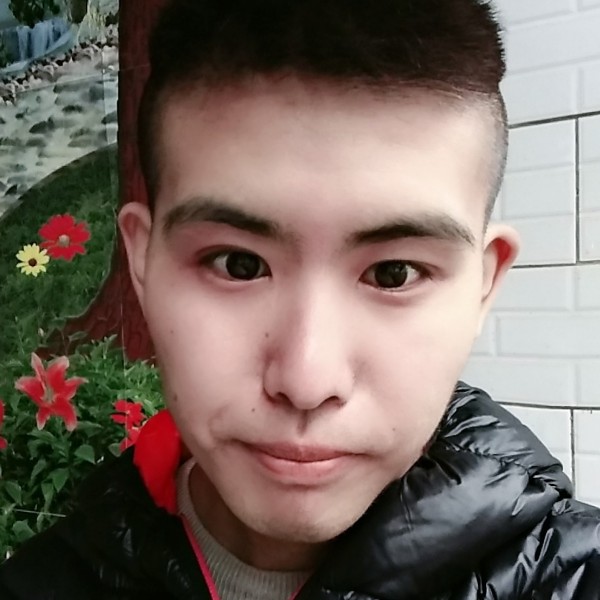 甜甜爱断夏的照片