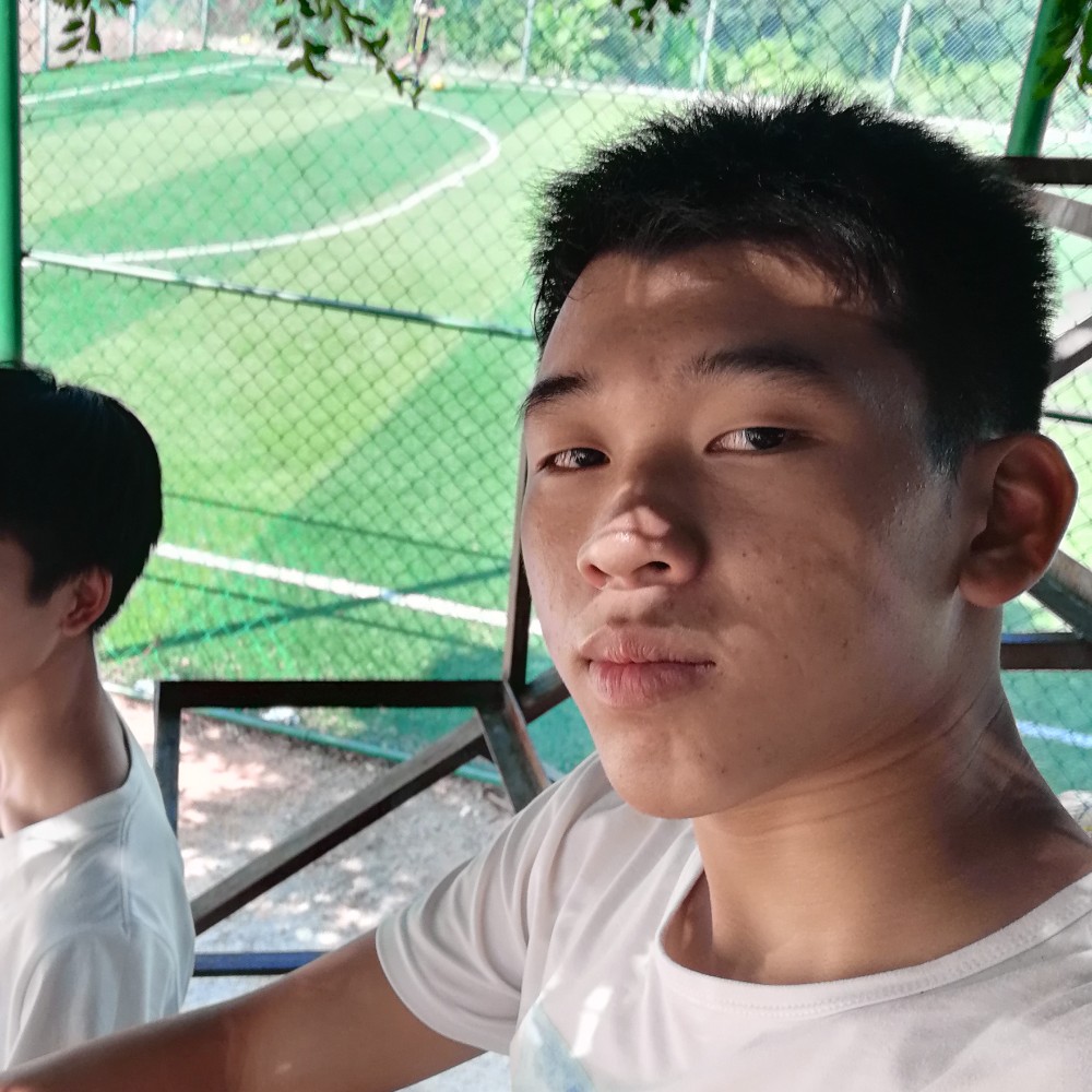 苹果邂逅雨的照片