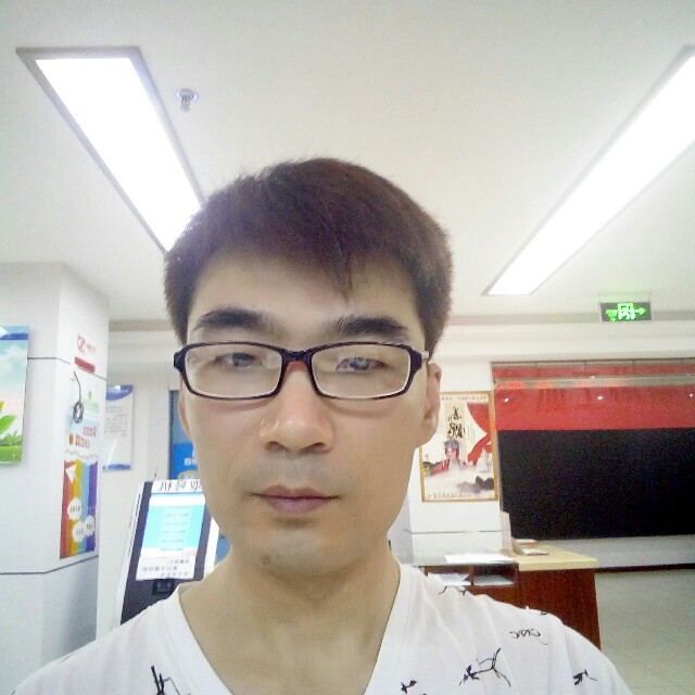 花瓣用迷路的照片