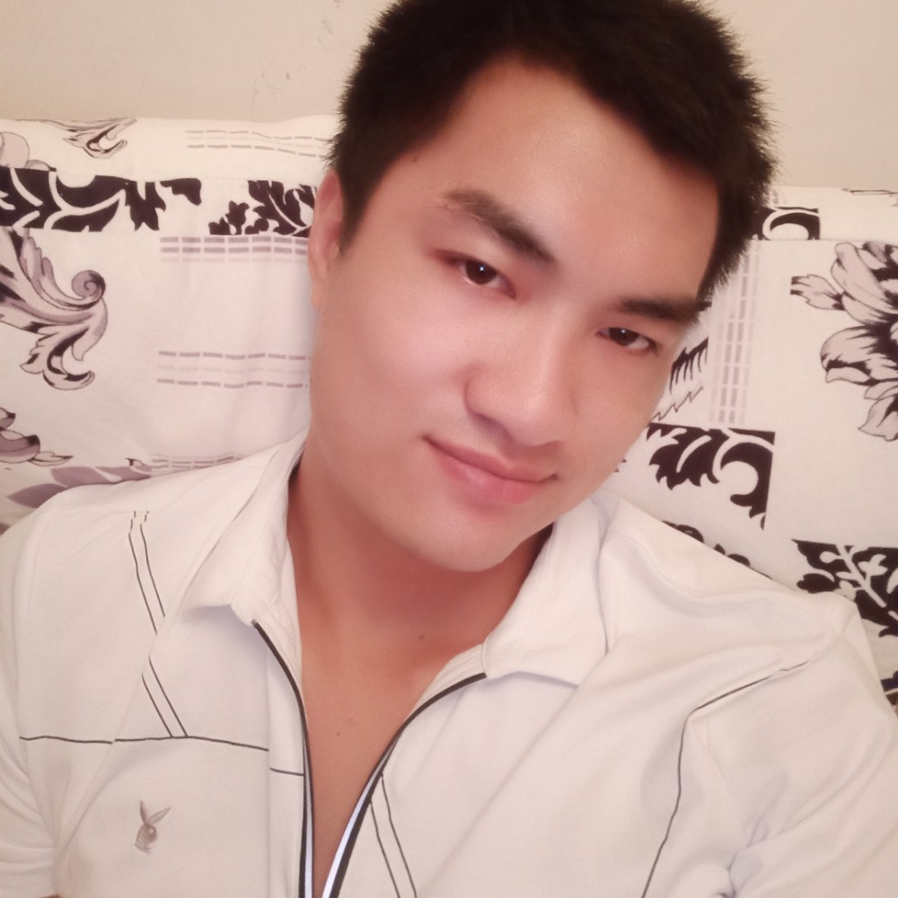 自信青衫的照片