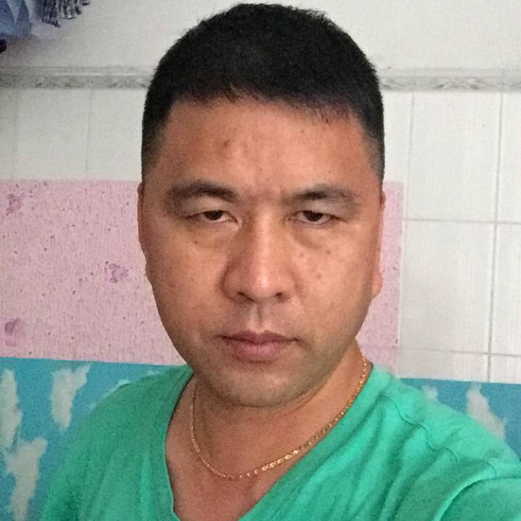 爱情岛上的相遇的照片