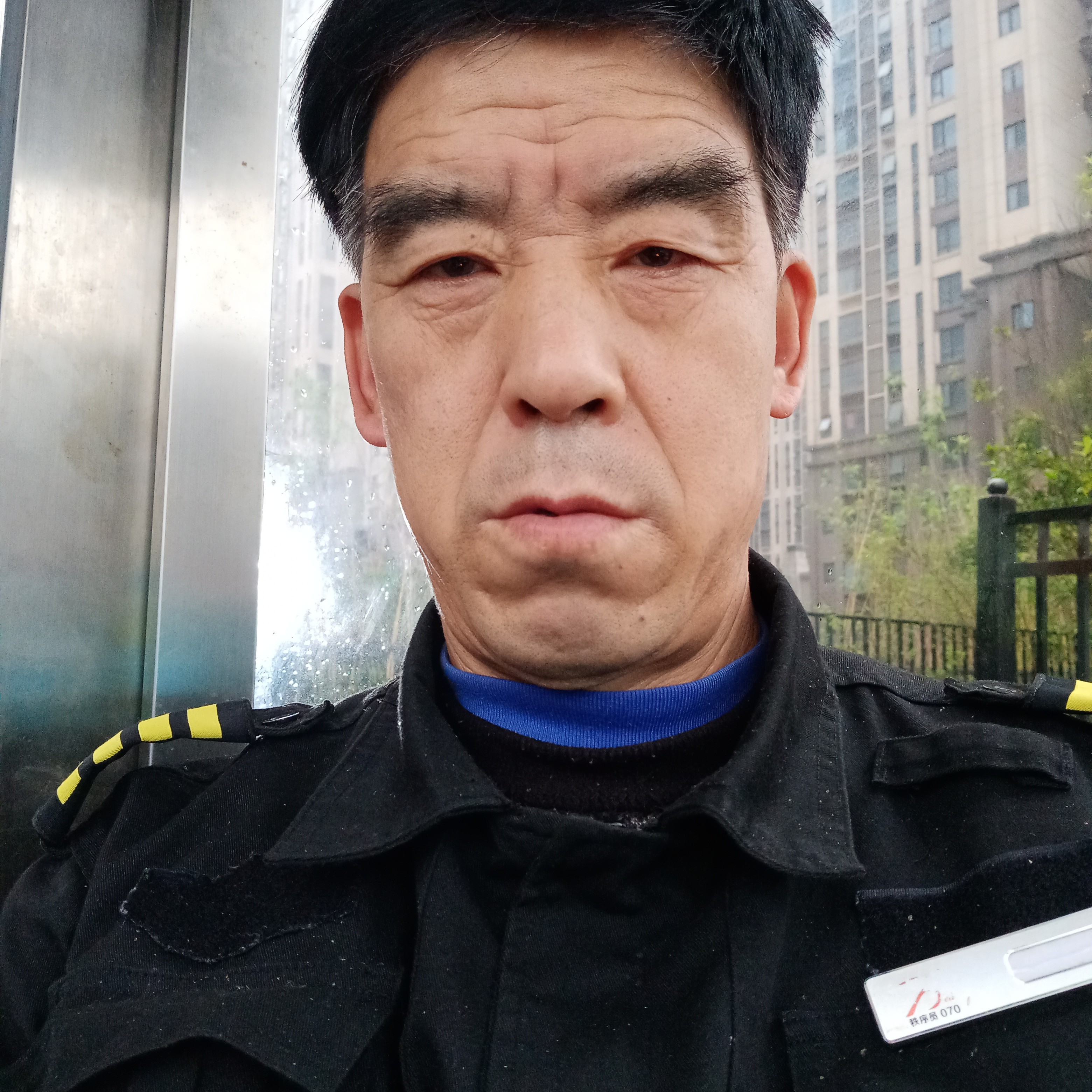 真淳愿板凳的照片