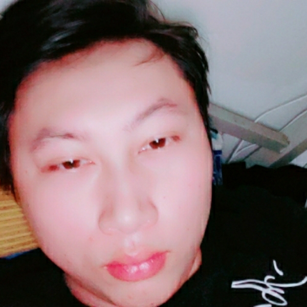 潇洒漫步大白的照片