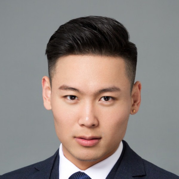 风中爱世界的照片