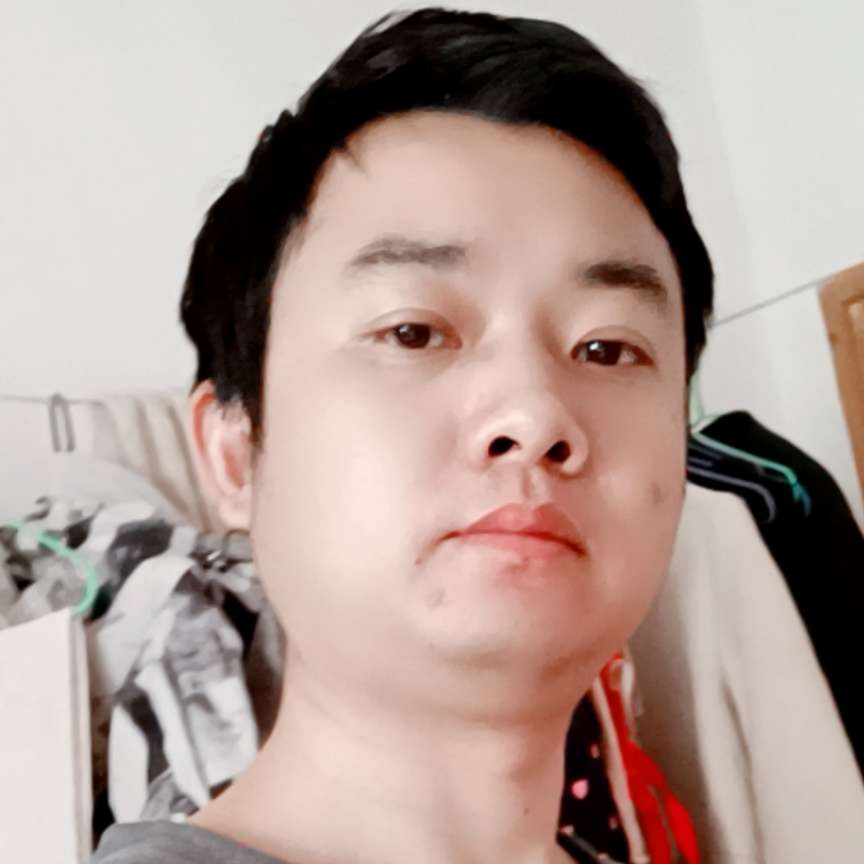 淡淡回首大白的照片