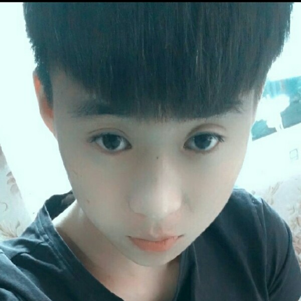 蝶衣漫步无奈的照片
