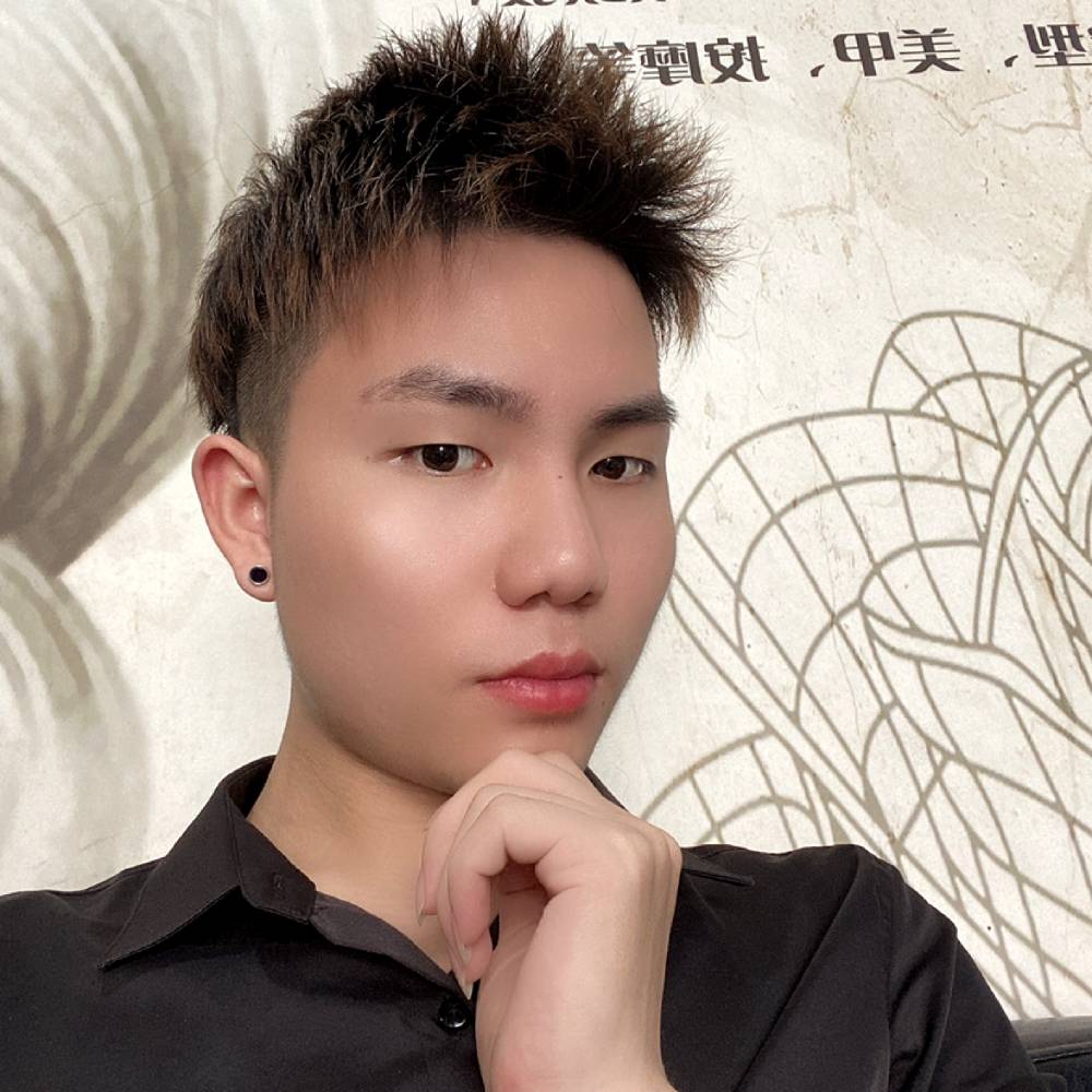 独角戏的身后的照片