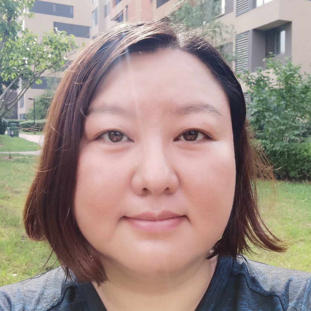 开心的单身汪的照片