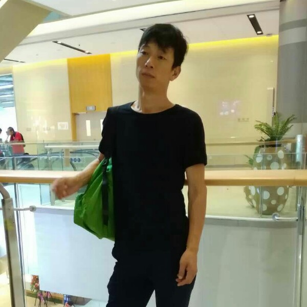 宏宇666666的照片