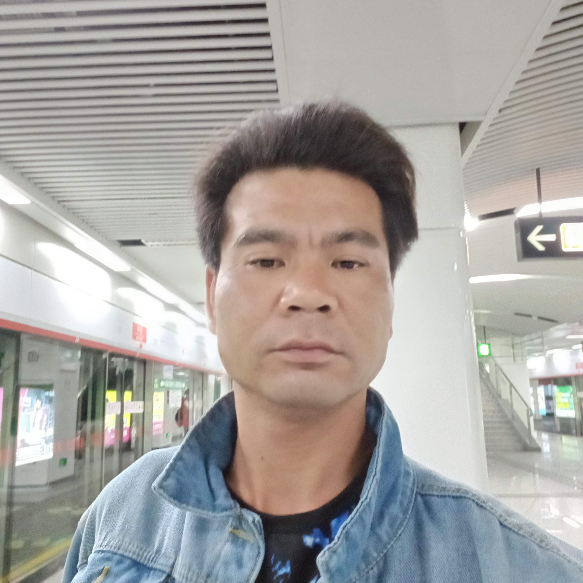 秋天爱恋兴奋的照片