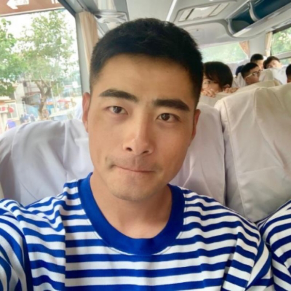 笑望人非(●—●的照片