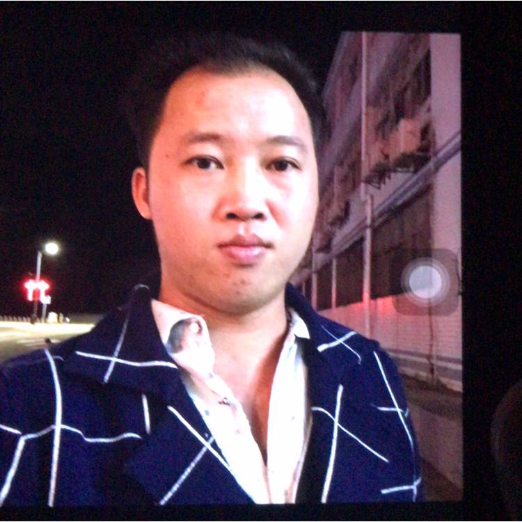 绚烂請半夏的照片