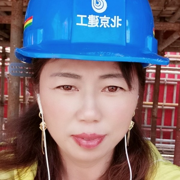 彭莲花的照片