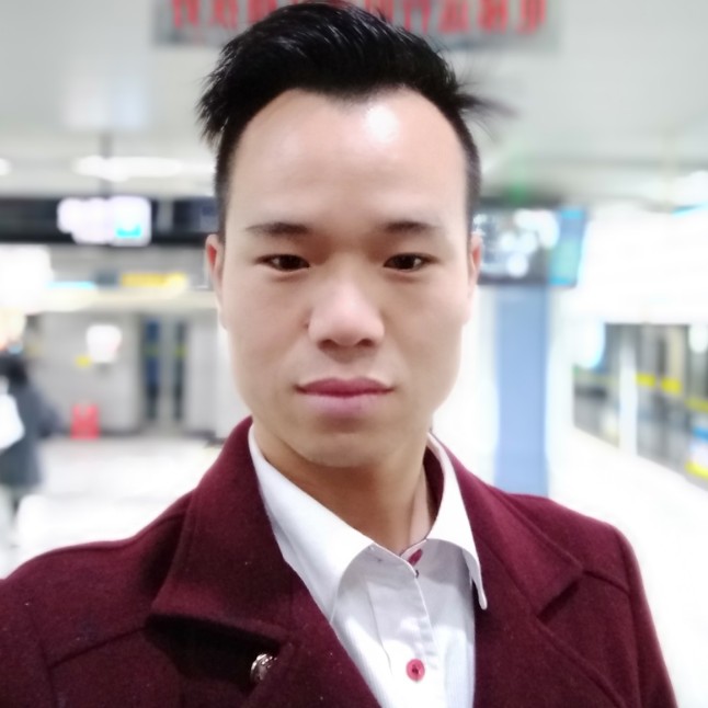 簡爱的照片