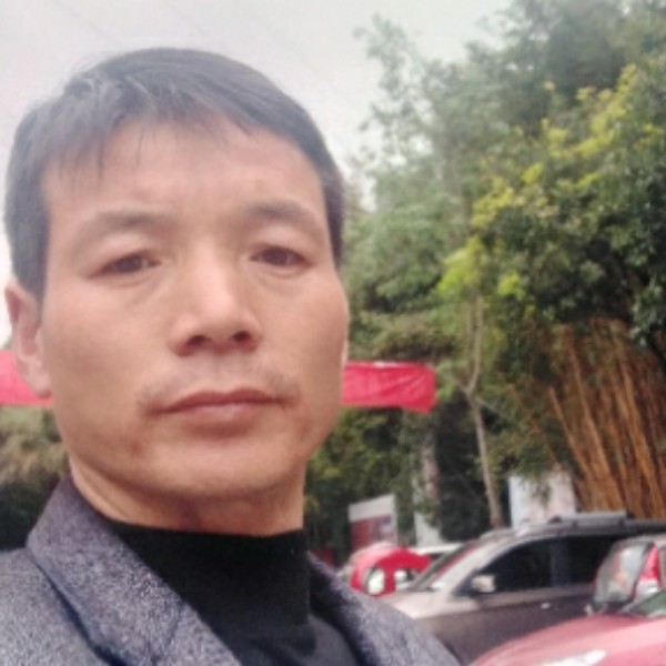 激情蹁跹板栗的照片