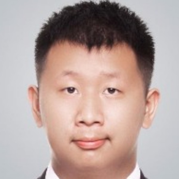 亚豪羽的照片