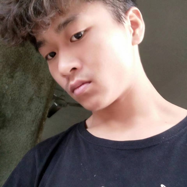 孤老~的照片