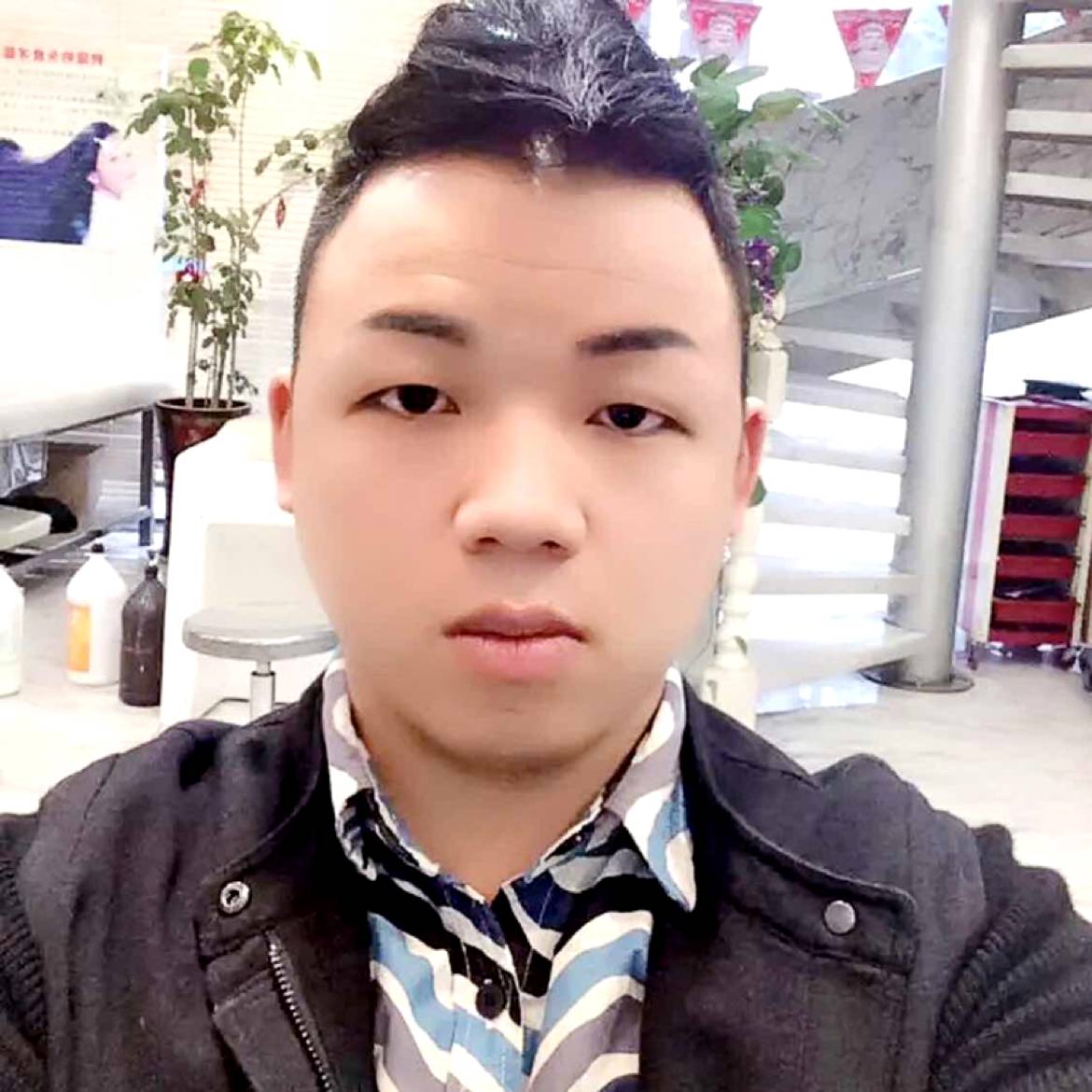 亲爱的凝眸诺言的照片