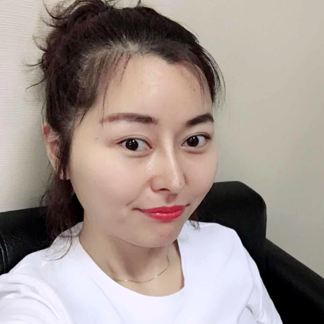 啦啦啦小姐姐的照片