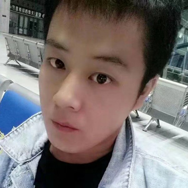 灵巧百褶裙的照片