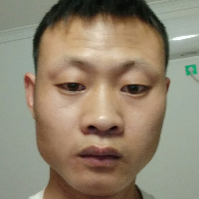 难过泪了爱情的照片