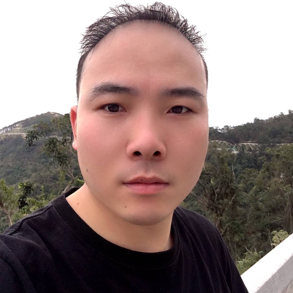 深市浪者的照片
