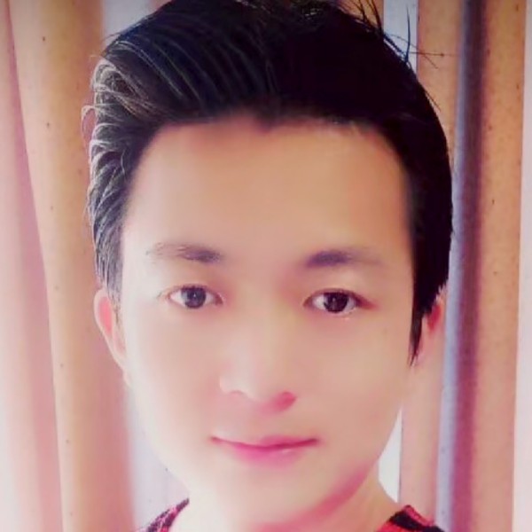 qq 亲亲的照片