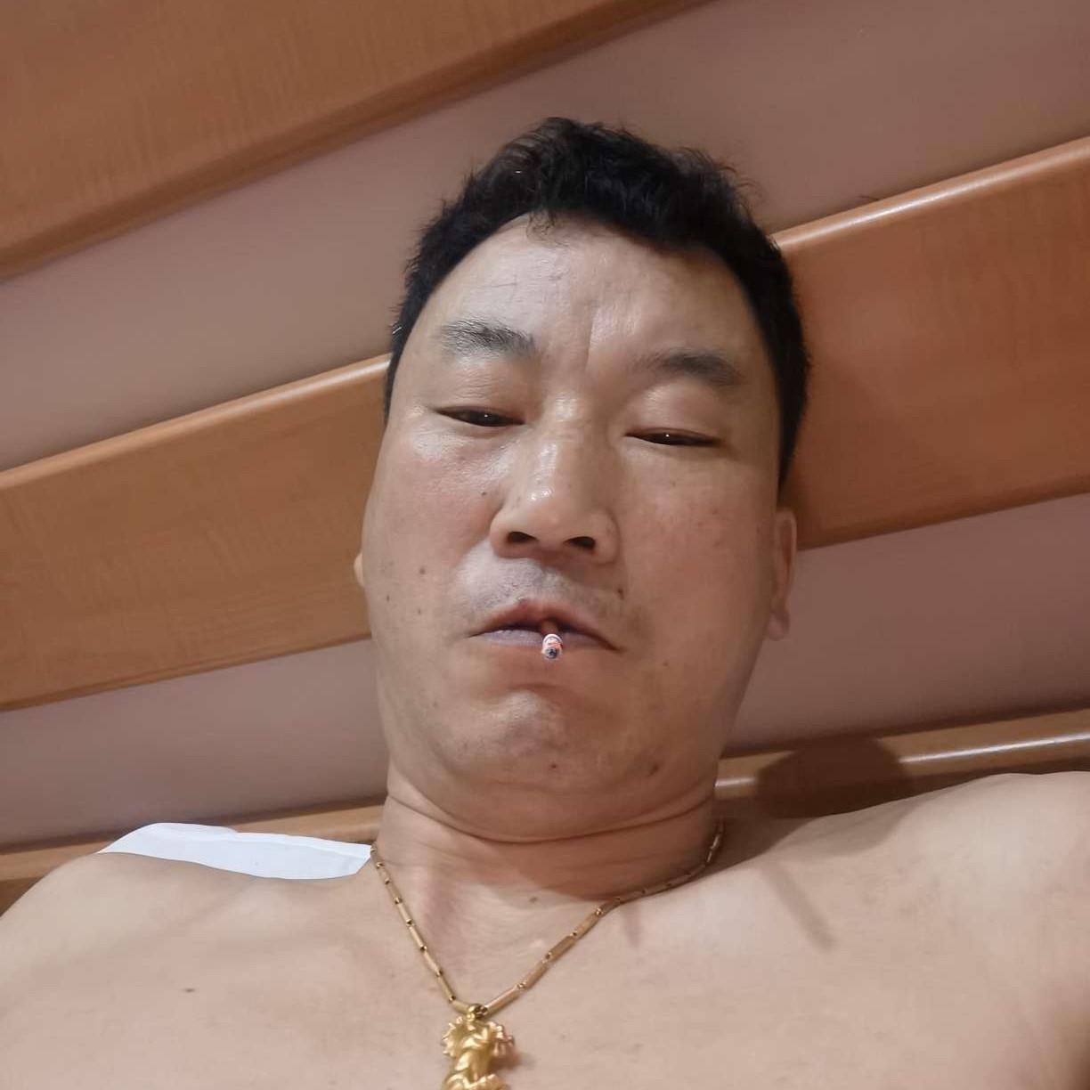 无可取代的打复杂的照片