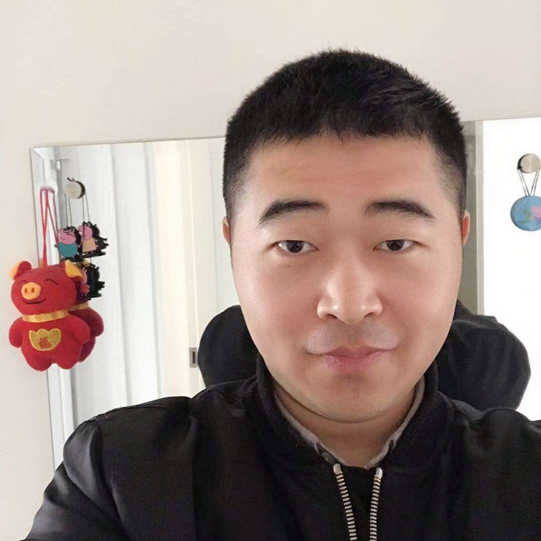 小兔子回眸爱撒娇的照片