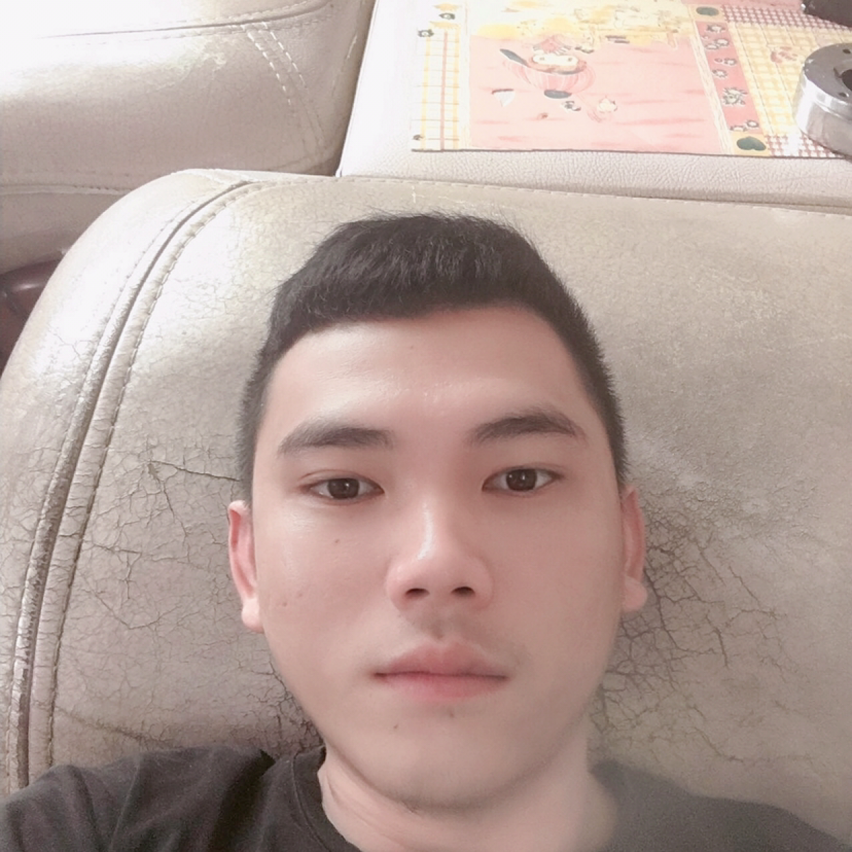 浮波苗条的照片