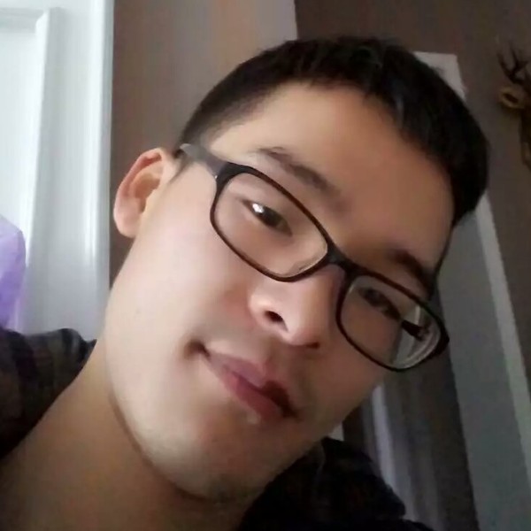 头铁仁的照片