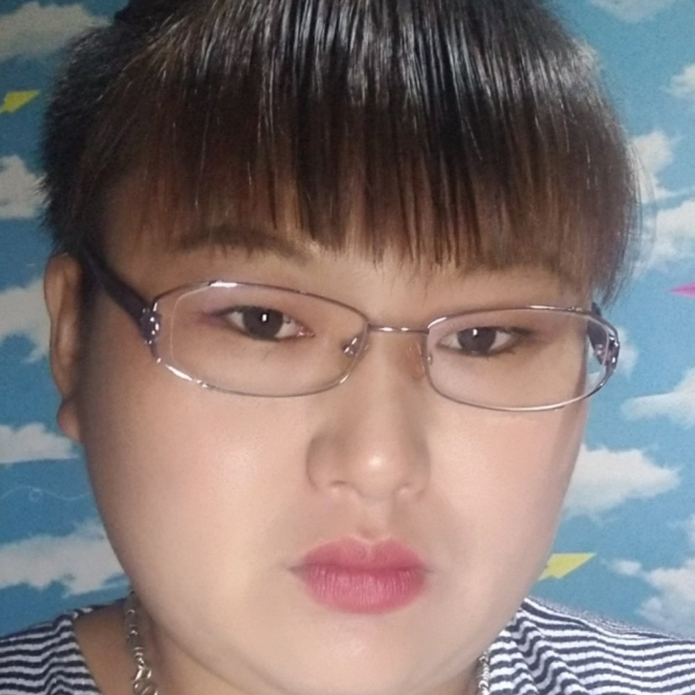 青琯拾忆端庄的照片