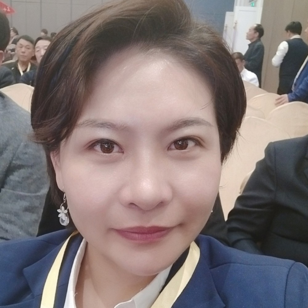 张薇薇的照片