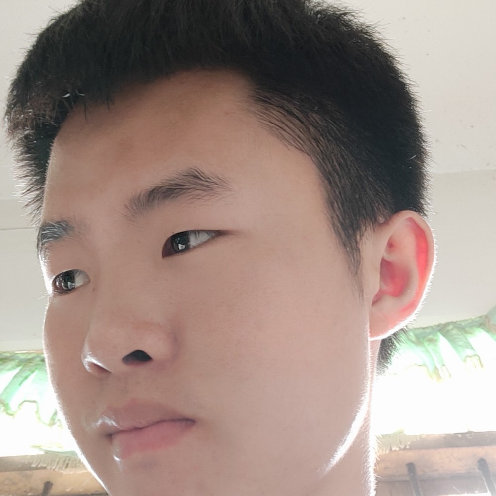 初妆拾忆老实的照片