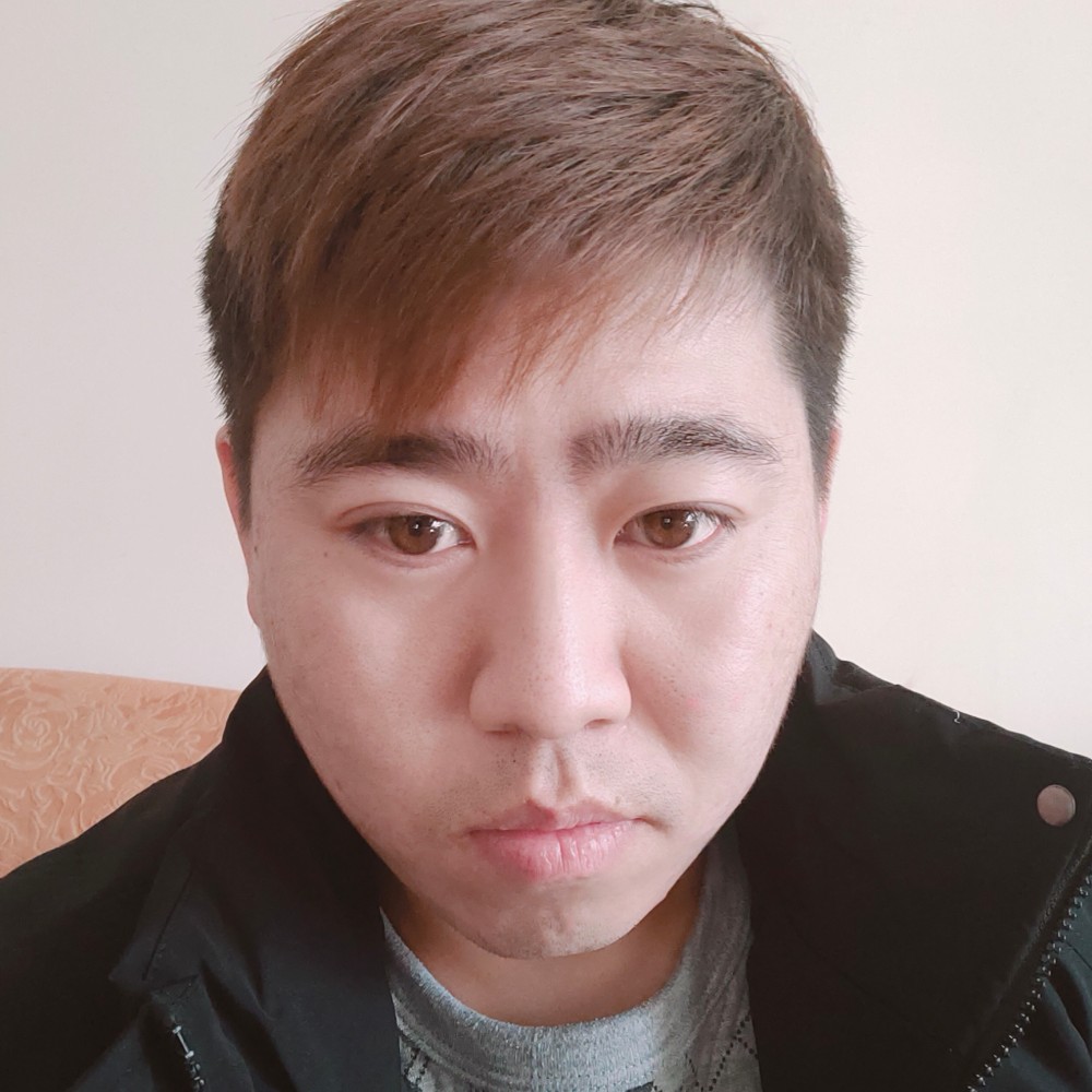 朋友挽手受伤的照片