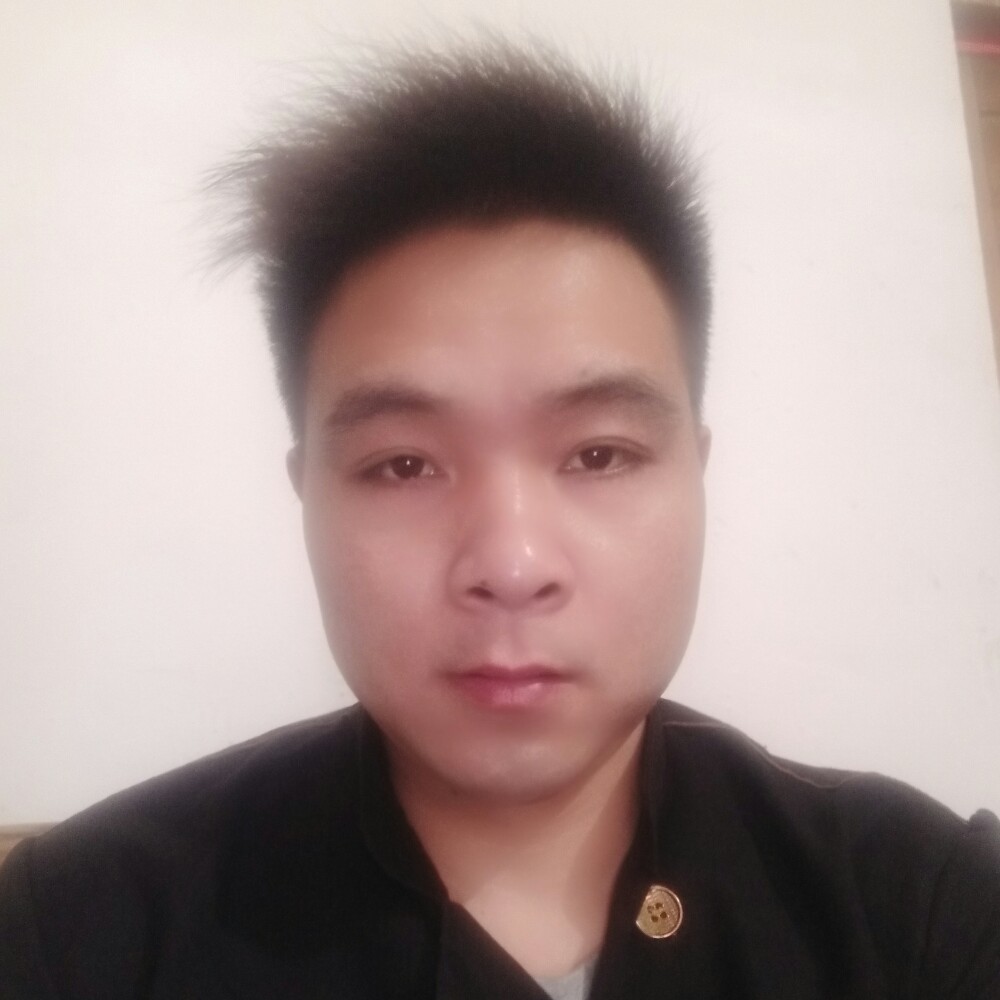 请靠近一点点的照片