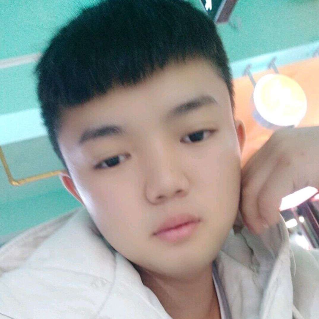 冷傲停止睫毛膏的照片
