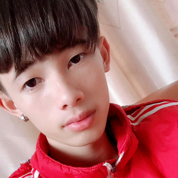 帅气漫步便当的照片