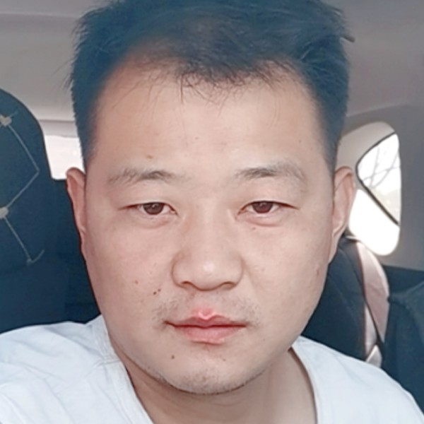 难过邂逅黑夜的照片