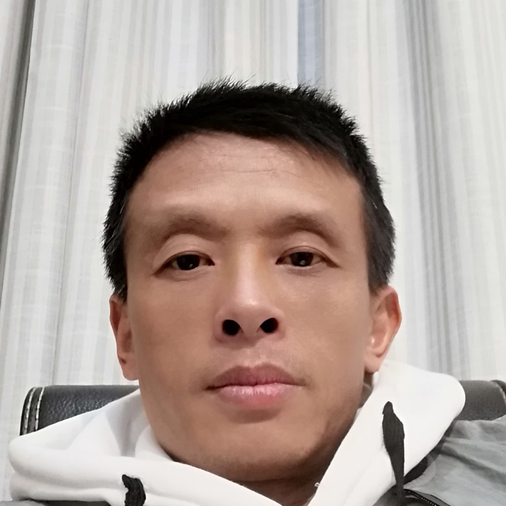 刘阳光的照片
