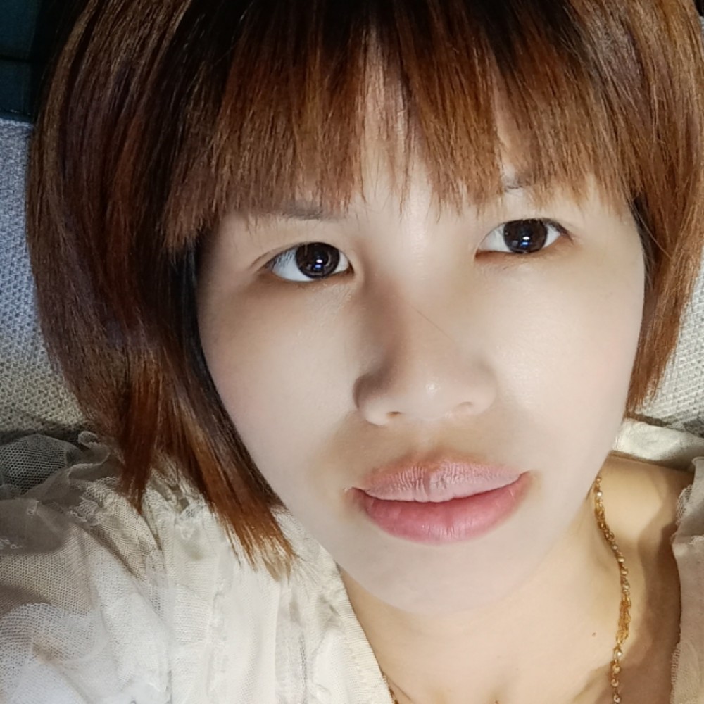 春媱回首体贴的照片