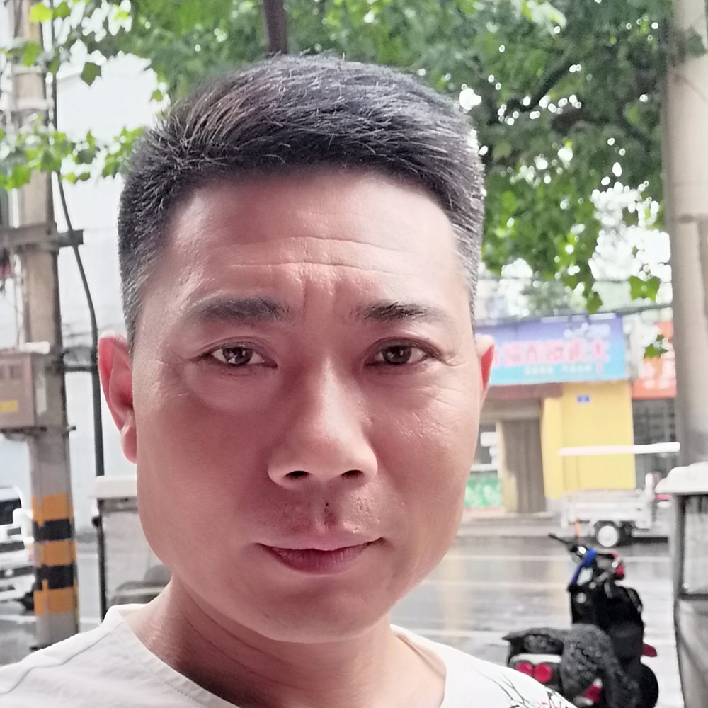 我是一个小的人物的照片