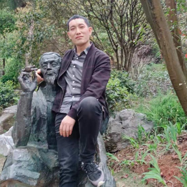 酒窝泪了尊敬的照片