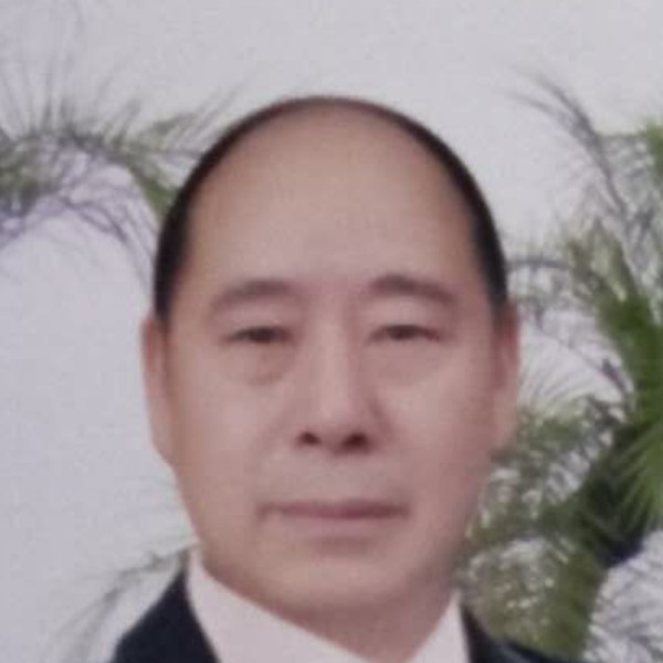 单身相许御姐的照片