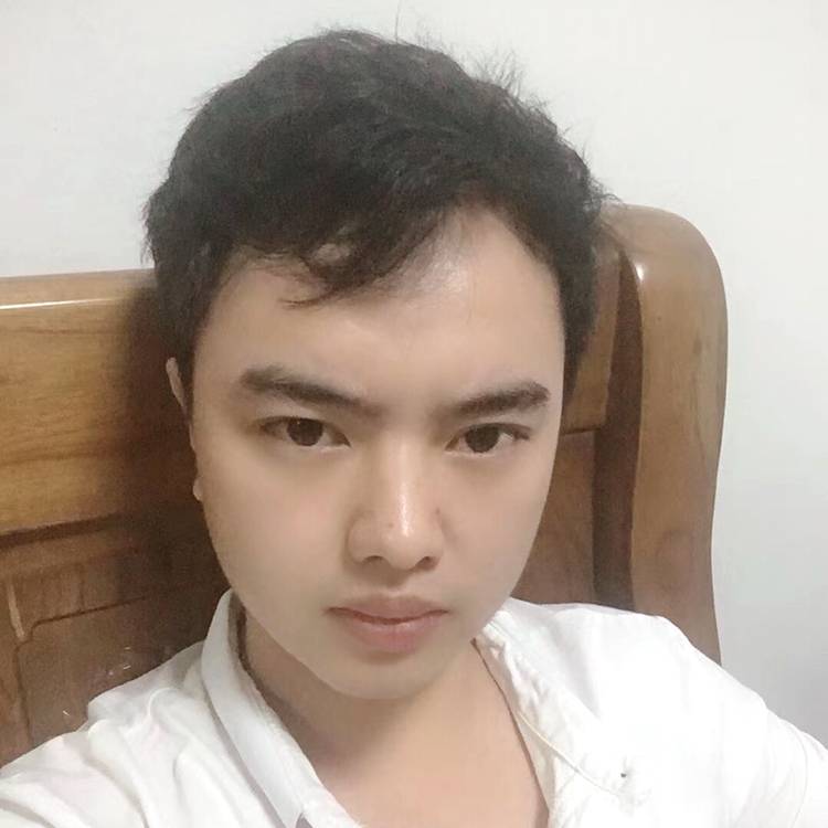 距离转身的照片