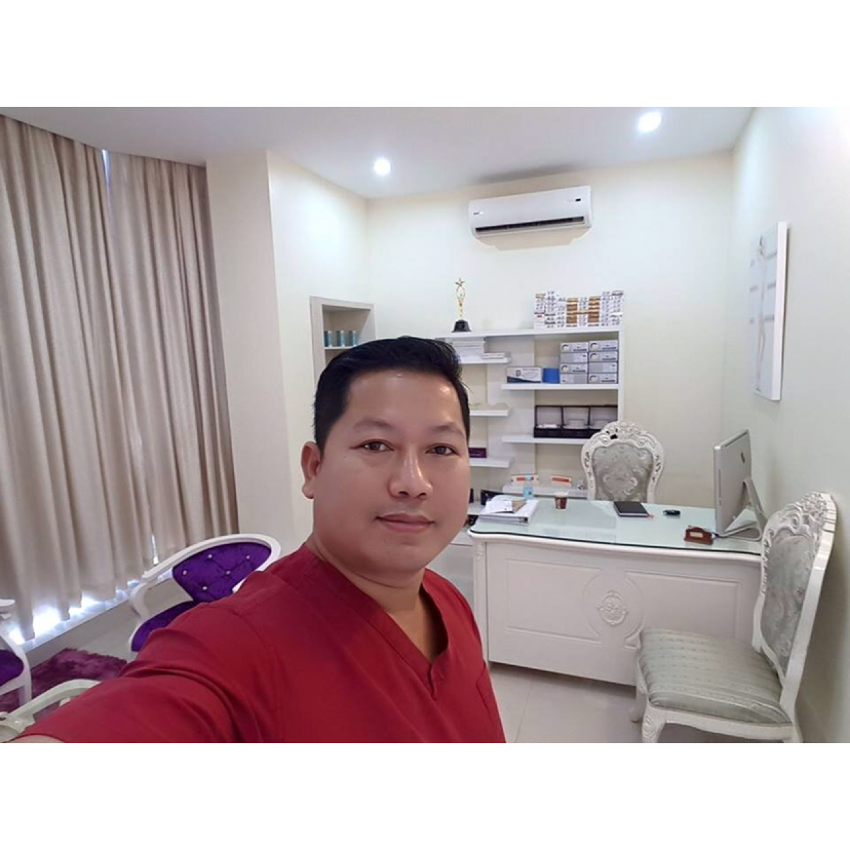 小熊猫回眸单身的照片