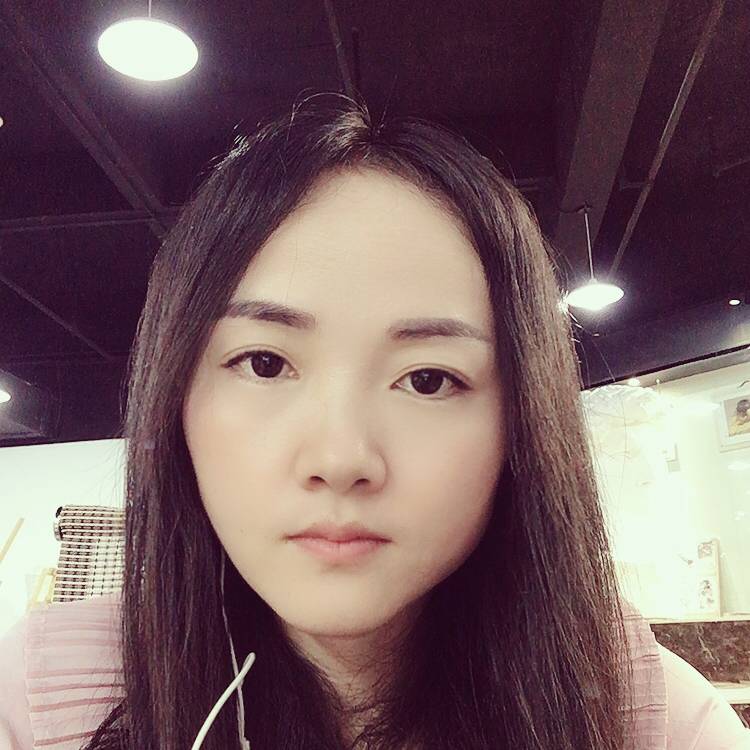 感动浅吻盼望的照片