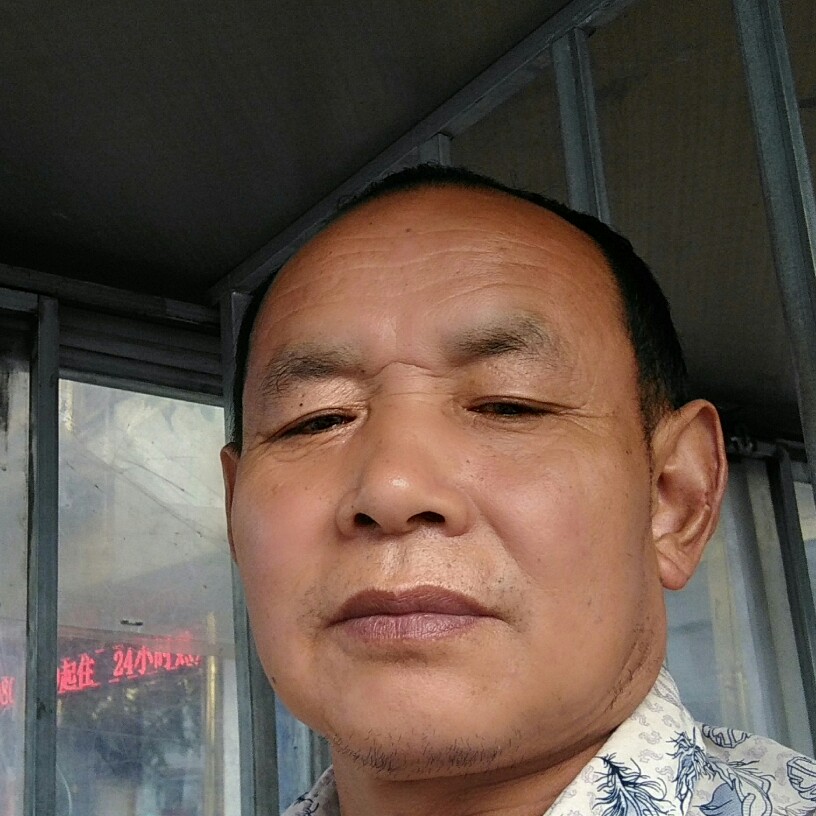 想人陪爱恋的照片