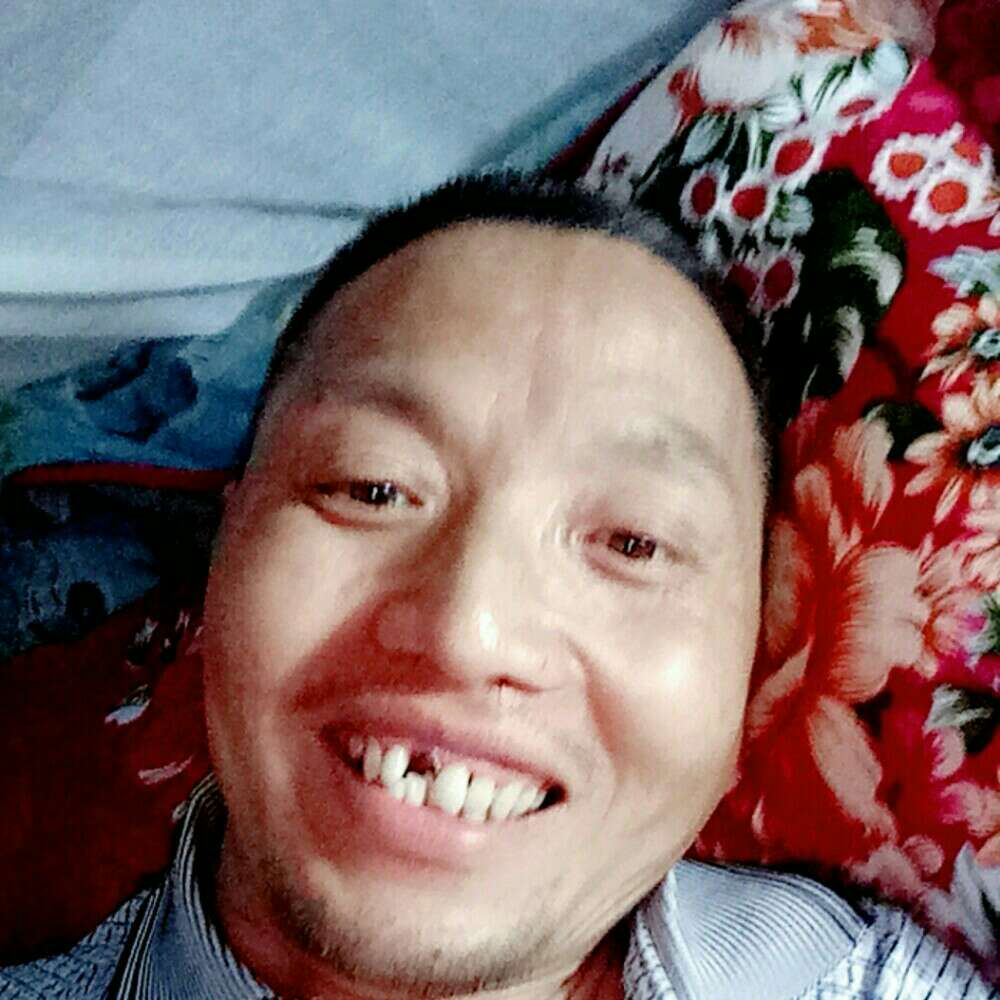 美满枫叶张兴富的照片